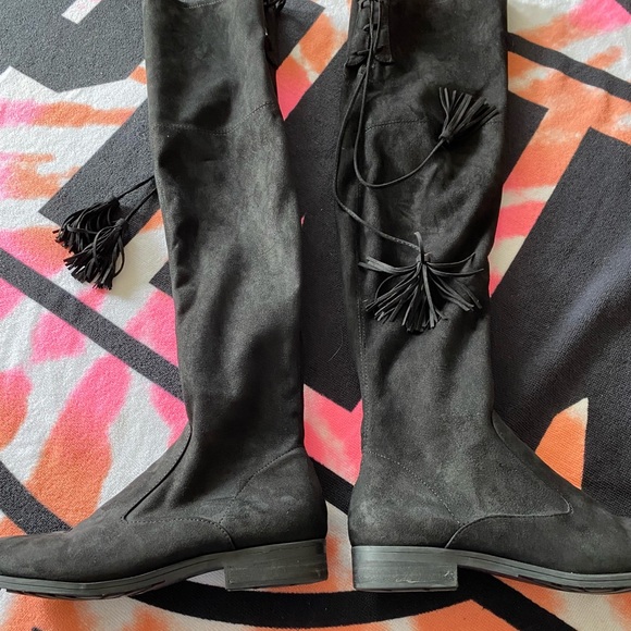 Marc Fisher Over The Knee Faux Suede Boots w/ties - Picture 3 of 16